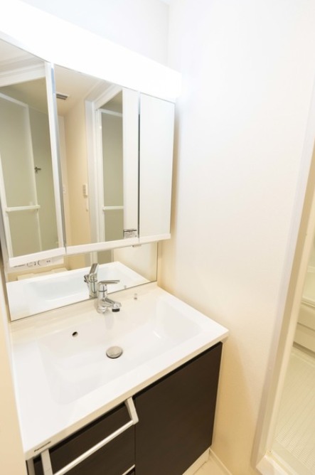 ��ʌ��������܎s��{�擌���Q���ڂ̃}���V�����̐��ʏ�