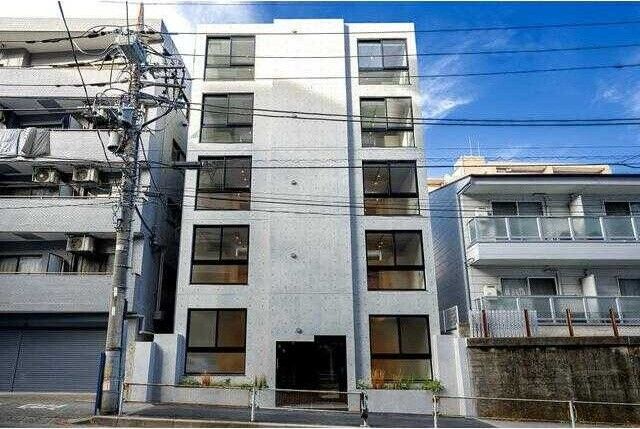 ��ʌ��������܎s�Y�a�撇���P����13-5�̃}���V�����̌����O��