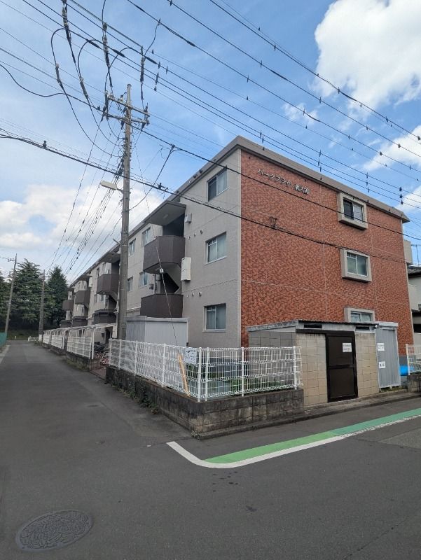 ��ʌ�����s�厚����504�̃}���V�����̌����O��