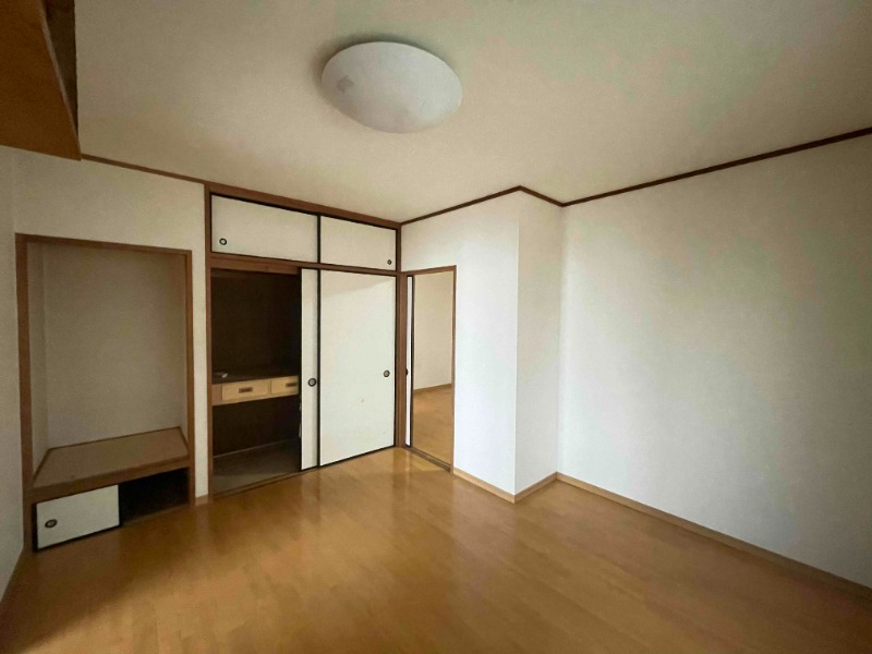 ��ʌ��������܎s�΋摾�c�E�P���ڂ̃}���V�����̎��[