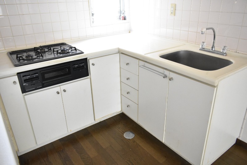 ��ʌ��������܎s����Y�a�R���ڂ̃}���V�����̃L�b�`��