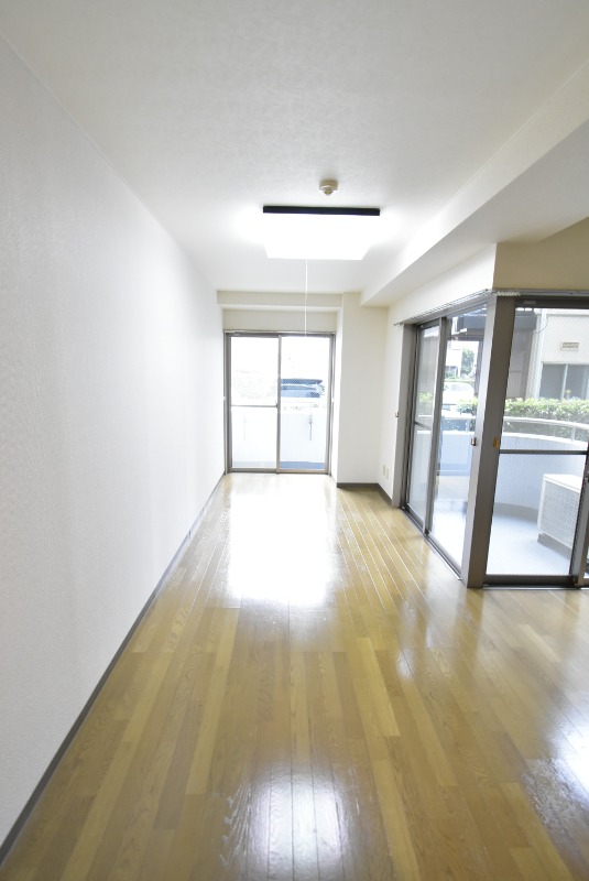 ��ʌ��������܎s��{��x�̓����P���ڂ̃}���V�����̋����E���r���O