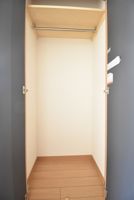 ��ʌ��������܎s������厚�������̃}���V�����̎��[