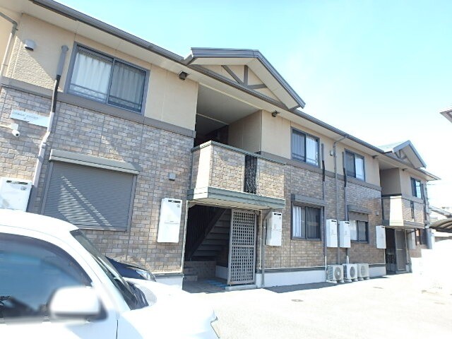 ��ʌ��������܎s��{��O���P����1362-1�̃A�p�[�g�̌����O��