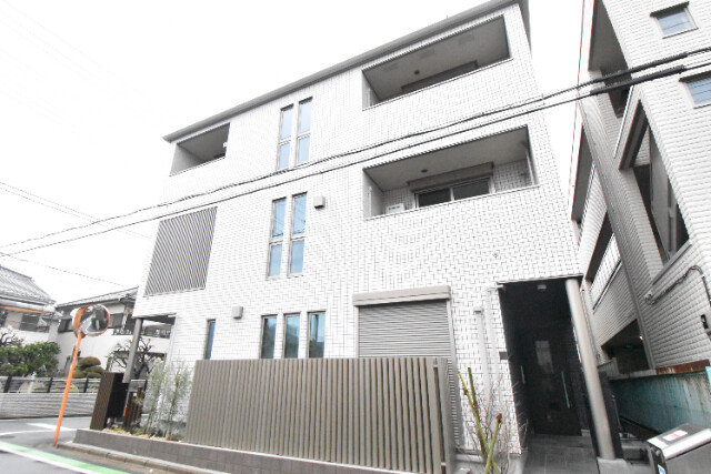 ��ʌ��������܎s��{���Ԓ��P���ڂ̃}���V�����̌����O��