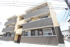 ��ʌ��������܎s��{��V�����P����127-2�̃A�p�[�g�̌����O��