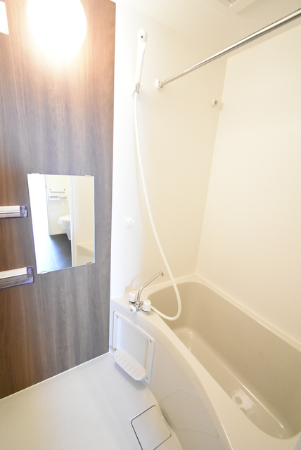 ��ʌ��������܎s������x�蒬�̃A�p�[�g�̃o�X