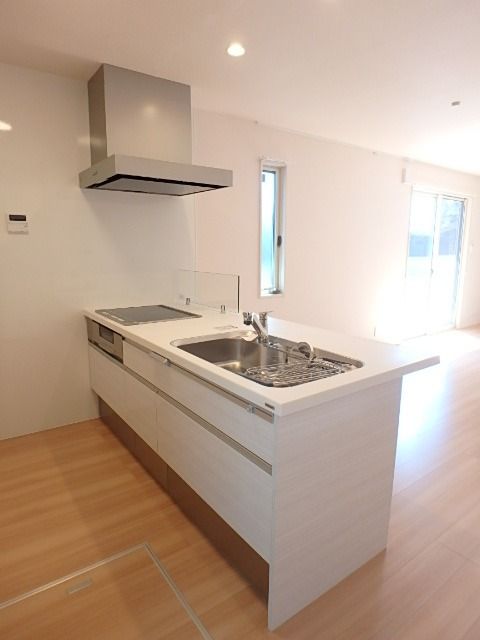 ��ʌ��������܎s�k����i���P���ڂ̈�ˌ��ẴL�b�`��