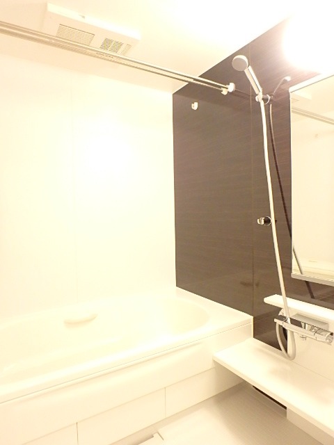 ��ʌ��������܎s��{��y�蒬�R���ڂ̃}���V�����̃o�X