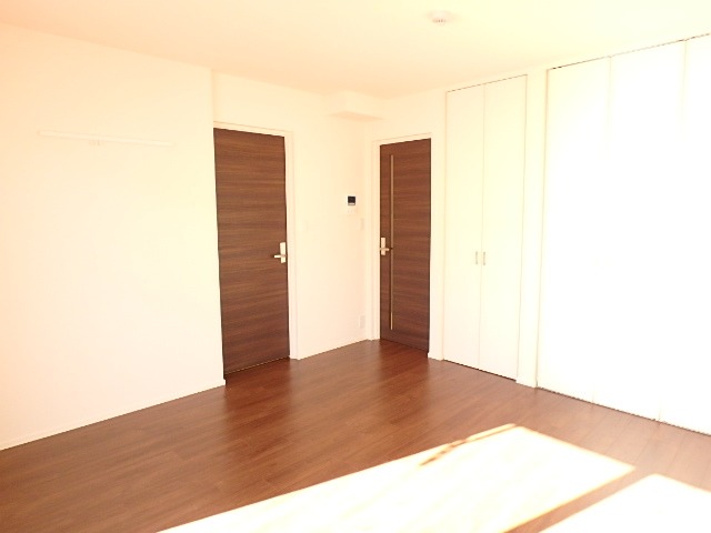 ��ʌ��������܎s��{��y�蒬�R���ڂ̃}���V�����̂��̑������E�X�y�[�X