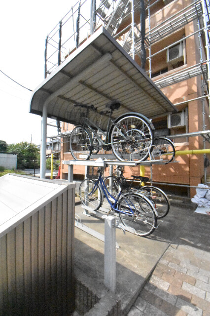 ��ʌ��k�����S�ɓޒ����R���ڂ̃}���V�����̂��̑�