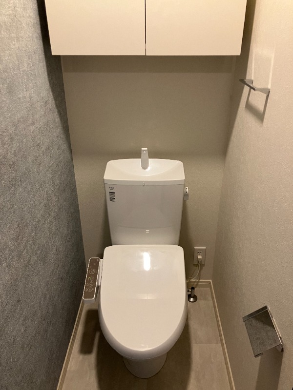 ��ʌ��������܎s��摾�c�E�Q���ڂ̃A�p�[�g�̃g�C��