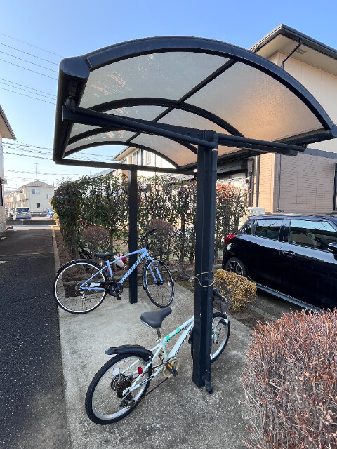 ��ʌ��k�����S�ɓޒ������R���ڂ̃A�p�[�g�̂��̑�