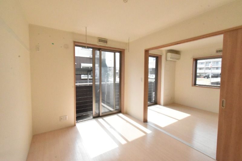 ��ʌ��z�J�s���C�N�^�E���U���ڂ̃A�p�[�g�̂��̑������E�X�y�[�X