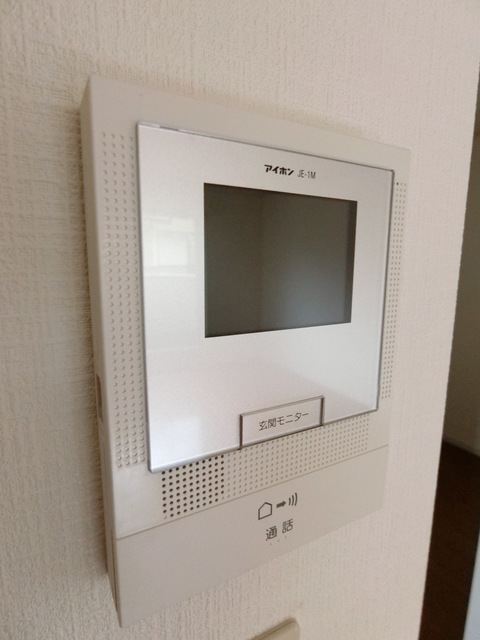 ��ʌ��k�����S�ɓޒ������Q���ڂ̃A�p�[�g�̂��̑�