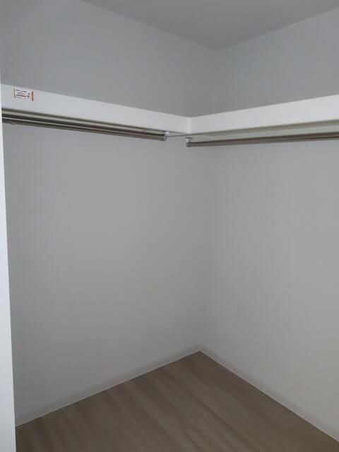 ��ʌ��@�c�s���P���ڂ̃A�p�[�g�̎��[