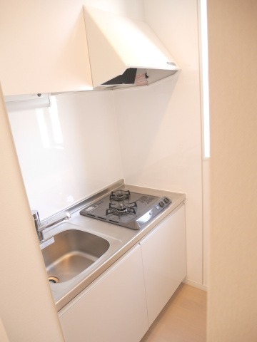 ��ʌ�����s���ԂP���ڂ̃A�p�[�g�̃L�b�`��