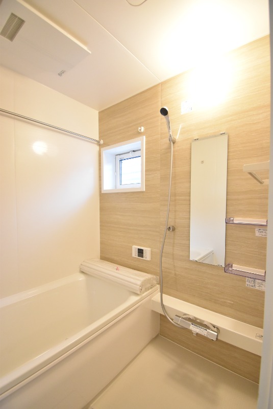 ��ʌ�����s�厚���̃A�p�[�g�̃o�X