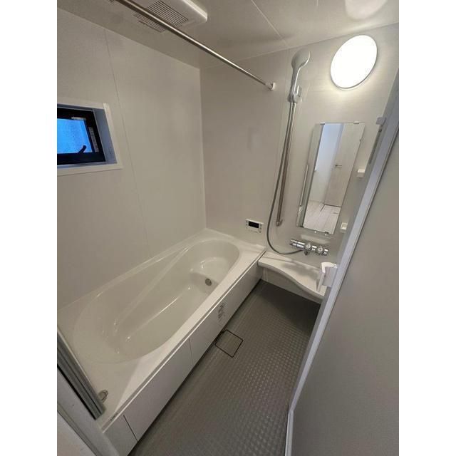 ��ʌ��������܎s��{��x�̓����R���ڂ̈�ˌ��Ẵo�X