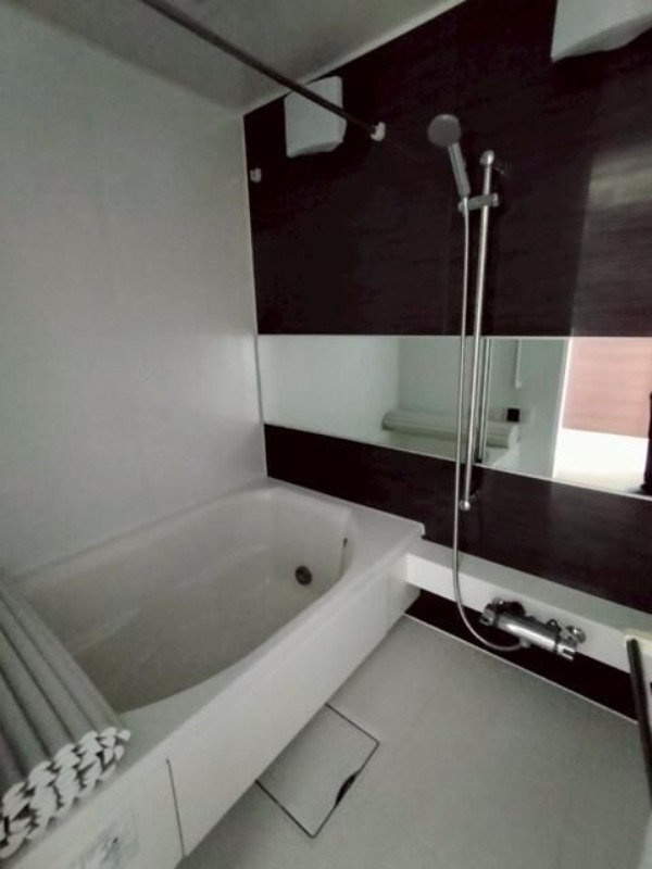 ��ʌ��������܎s��{��O���Q���ڂ̃}���V�����̃o�X