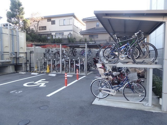 ��ʌ��������܎s��{��O���Q���ڂ̃}���V�����̂��̑�