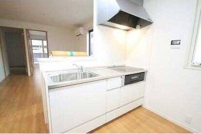 ��ʌ��������܎s��{��㏬���̃A�p�[�g�̃L�b�`��