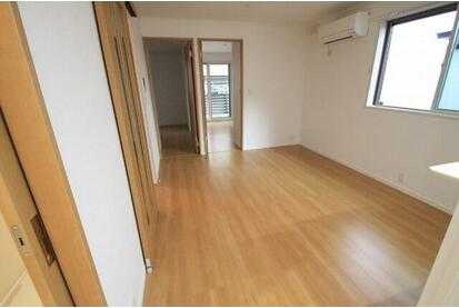 ��ʌ��������܎s��{��㏬���̃A�p�[�g�̂��̑������E�X�y�[�X