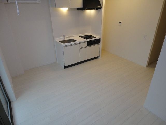 ��ʌ�����s�씵���J�U���ڂ̃}���V�����̃L�b�`��