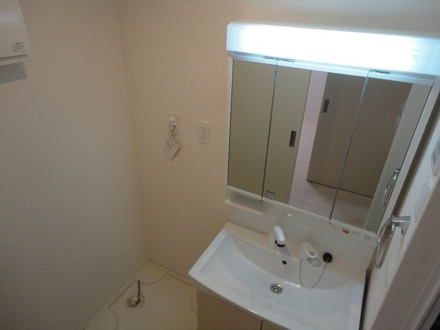 ��ʌ�����s�씵���J�U���ڂ̃}���V�����̂��̑�