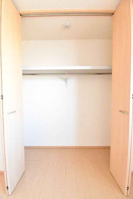 ��ʌ��z�J�s���C�N�^�E���U���ڂ̃A�p�[�g�̎��[