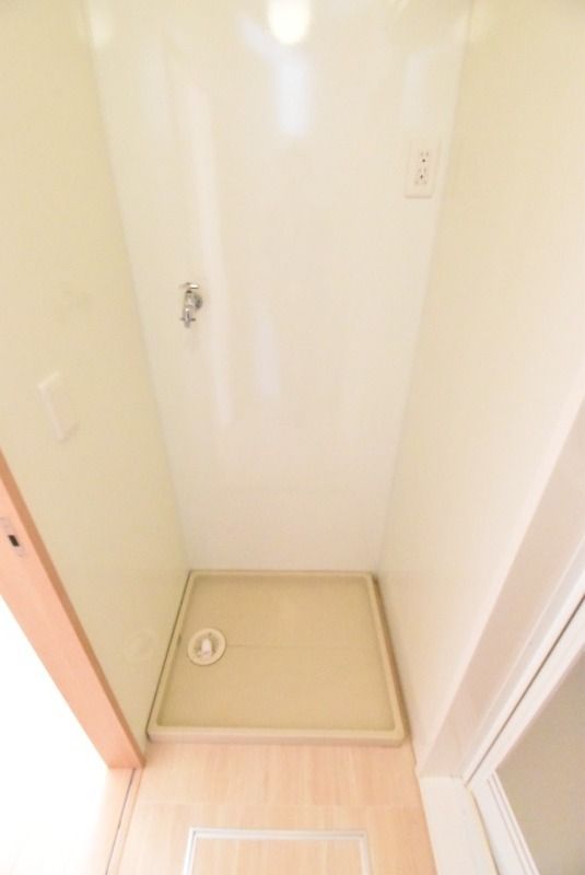 ��ʌ��z�J�s���C�N�^�E���U���ڂ̃A�p�[�g�̂��̑�