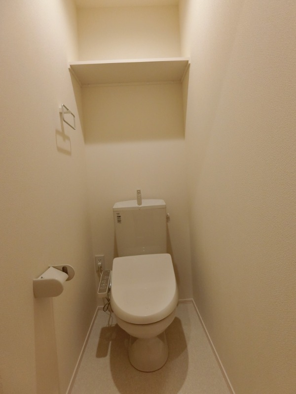 ��ʌ��������܎s��{��y�蒬�Q���ڂ̃}���V�����̃g�C��