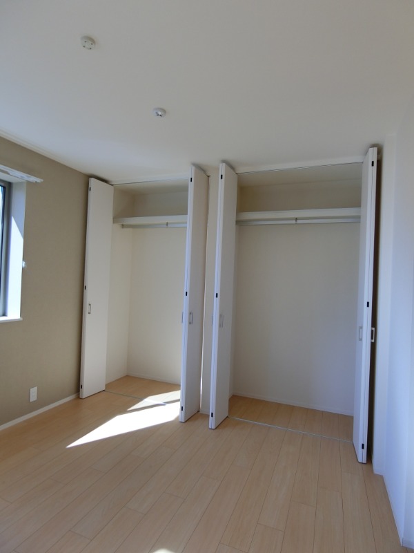 ��ʌ��������܎s��{��y�蒬�Q���ڂ̃}���V�����̎��[