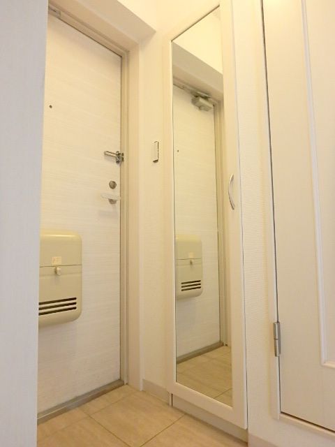 ��ʌ��������܎s��{��O���Q���ڂ̃}���V�����̌���