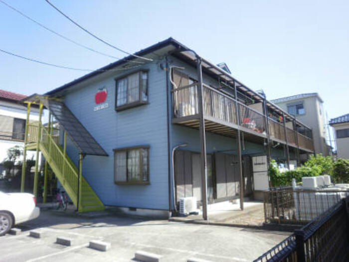 ��ʌ�����s�˒˓��S���ڂ̃A�p�[�g�̌����O��