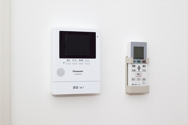 ��ʌ��������܎s�����擌��{�U���ڂ̃A�p�[�g�̂��̑�