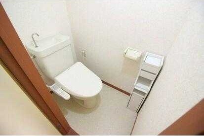 ��ʌ��������܎s�Y�a���؍�Q���ڂ̃}���V�����̃g�C��