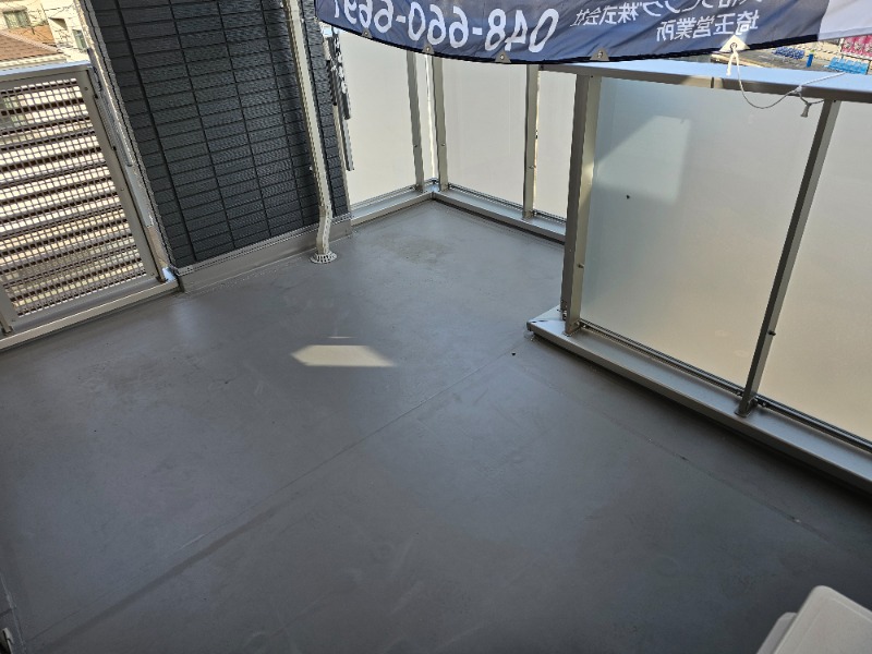 ��ʌ��������܎s��{��y�蒬�R���ڂ̃A�p�[�g�̃o���R�j�[