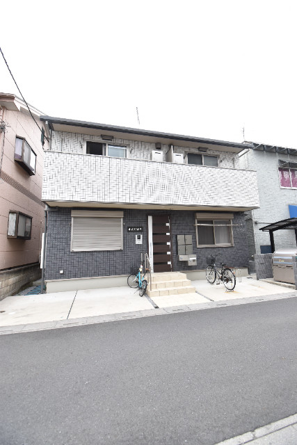 ��ʌ������s�����U����2-2�̃A�p�[�g�̌����O��