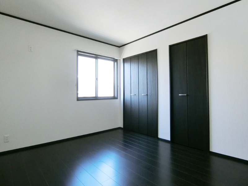 ��ʌ��@�c�s���m�؂S���ڂ̃e���X�n�E�X�̂��̑�