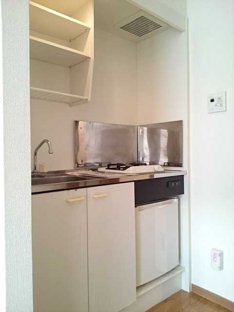 ��ʌ��������܎s��΋�{���S���ڂ̃A�p�[�g�̃L�b�`��