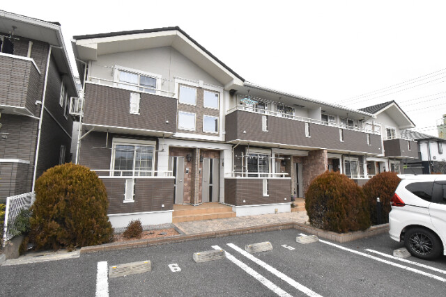 ��ʌ��������܎s��������S����14-1�̃A�p�[�g�̌����O��