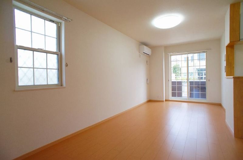 ��ʌ��������܎s��������S���ڂ̃A�p�[�g�̋��ԁE���r���O