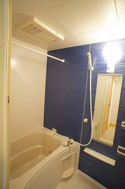 ��ʌ��������܎s��������S���ڂ̃A�p�[�g�̃o�X