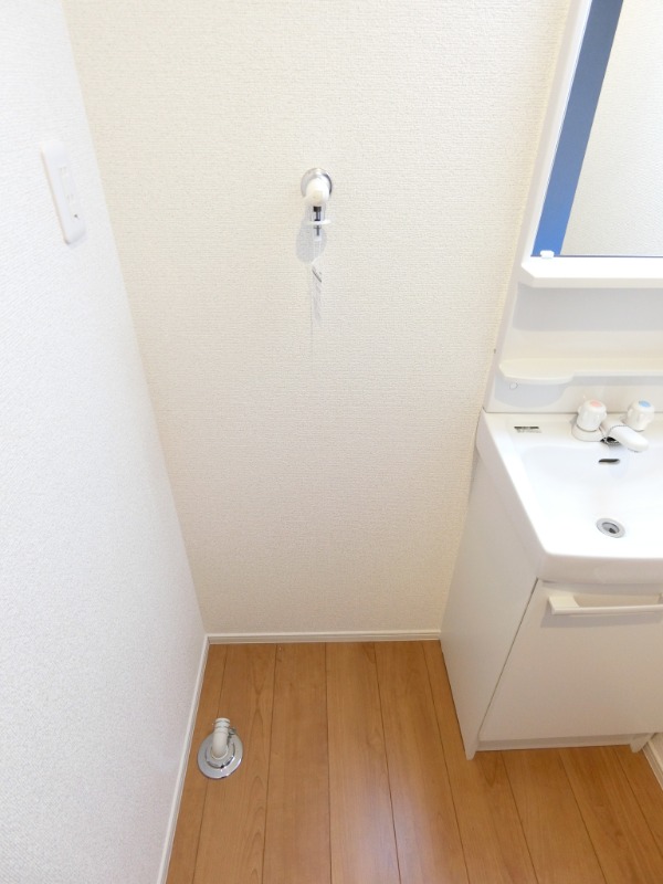 ��ʌ��������܎s�������a�c���Q���ڂ̃A�p�[�g�̂��̑�