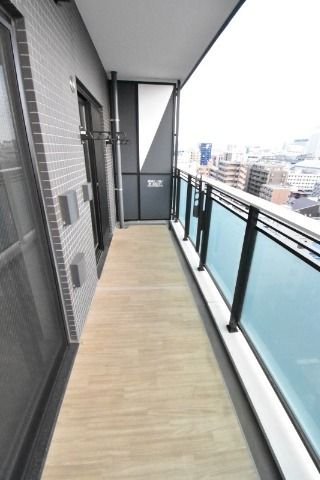 ��ʌ��������܎s��{��y�蒬�Q���ڂ̃}���V�����̃o���R�j�[