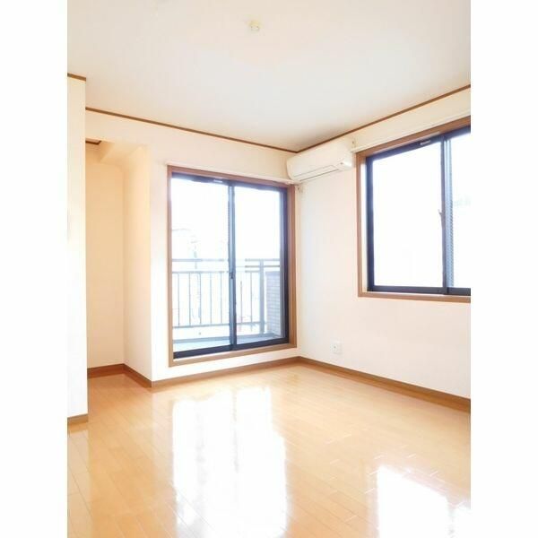 ��ʌ��������܎s�Y�a�擌�����̃A�p�[�g�̋��ԁE���r���O