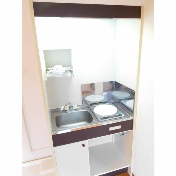 ��ʌ��������܎s�Y�a�擌�����̃A�p�[�g�̃L�b�`��