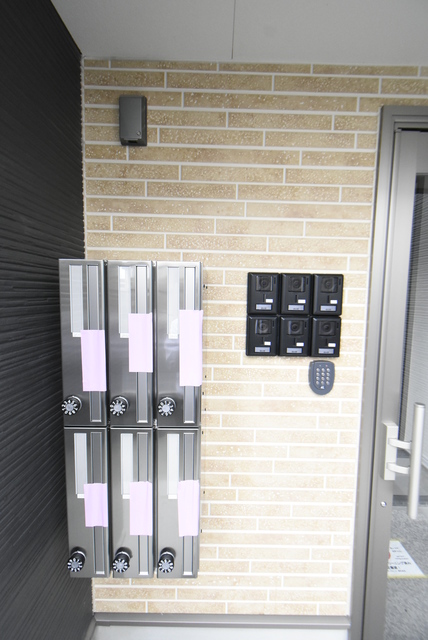 ��ʌ�����s����T���ڂ̃A�p�[�g�̂��̑�