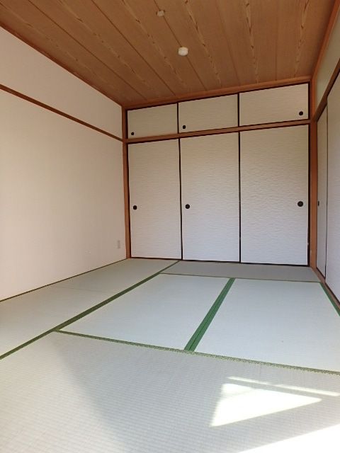 ��ʌ��������܎s�k�擌�听���Q���ڂ̃}���V�����̂��̑������E�X�y�[�X